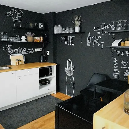 Love Home * Brno